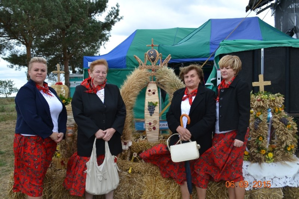 Lewin Brzeski - Gminne Święto Plonów w Sarnach Małych