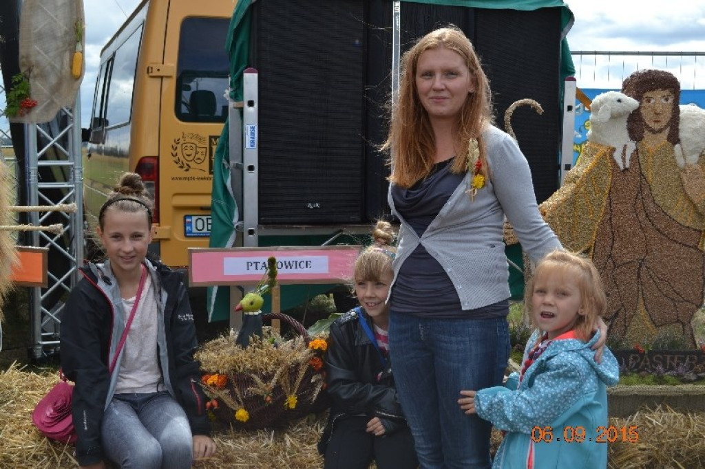Lewin Brzeski - Gminne Święto Plonów w Sarnach Małych
