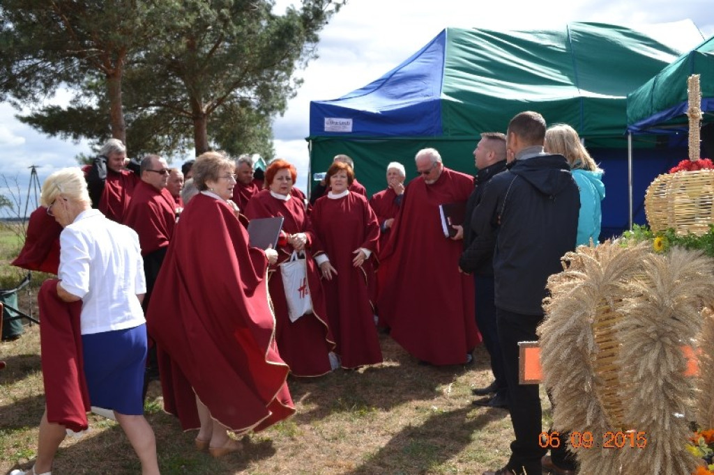 Lewin Brzeski - Gminne Święto Plonów w Sarnach Małych
