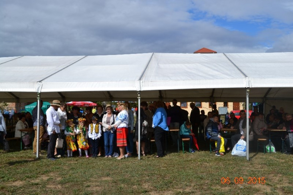 Lewin Brzeski - Gminne Święto Plonów w Sarnach Małych