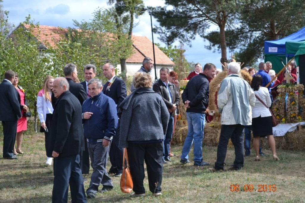 Lewin Brzeski - Gminne Święto Plonów w Sarnach Małych