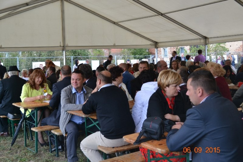 Lewin Brzeski - Gminne Święto Plonów w Sarnach Małych