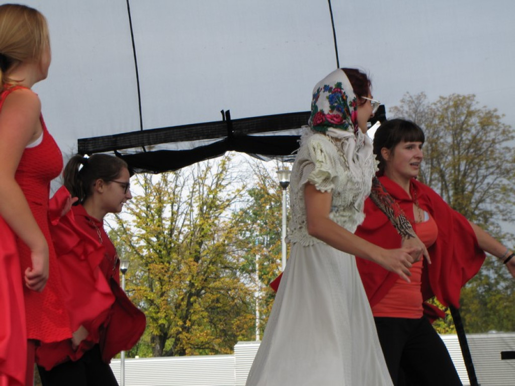 Majka Jeżowska zaśpiewała na Pikniku Rodzinnym w Brzegu