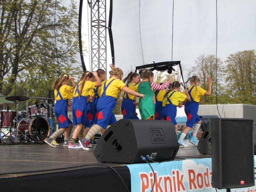 Majka Jeżowska zaśpiewała na Pikniku Rodzinnym w Brzegu