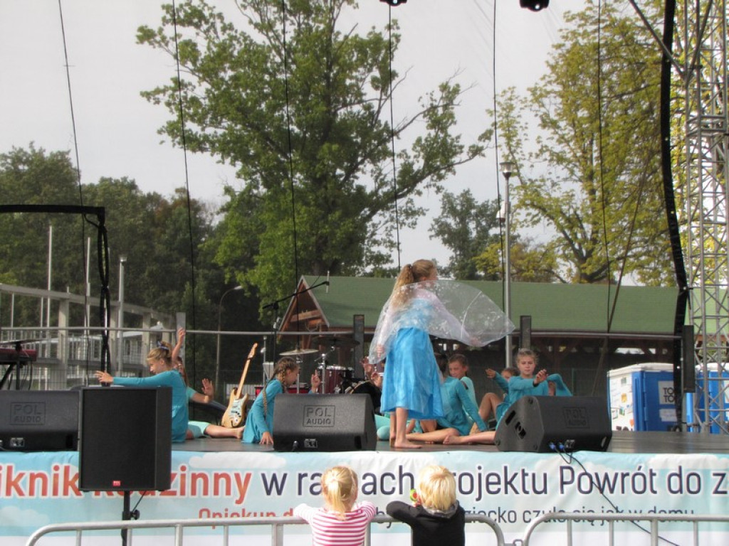 Majka Jeżowska zaśpiewała na Pikniku Rodzinnym w Brzegu