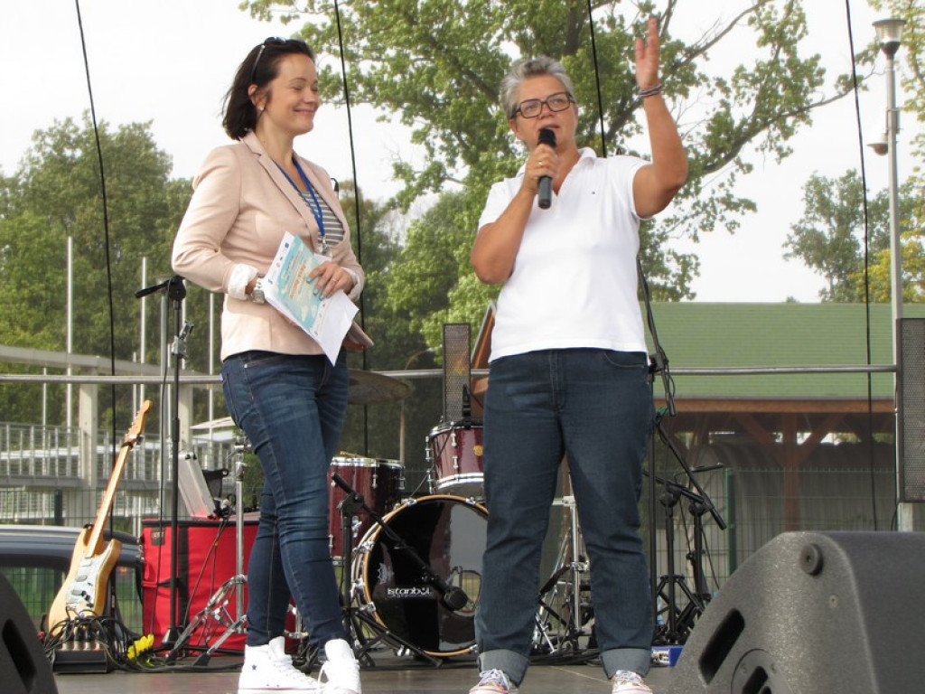 Majka Jeżowska zaśpiewała na Pikniku Rodzinnym w Brzegu