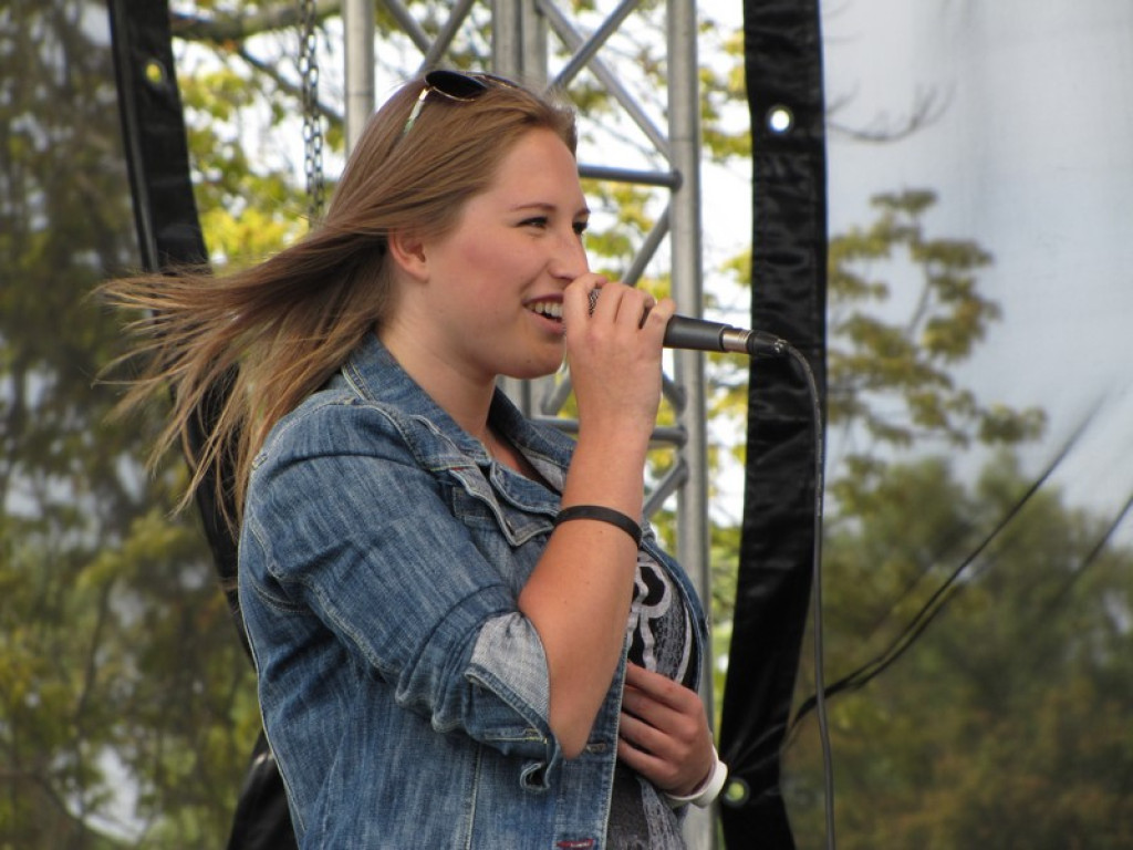 Majka Jeżowska zaśpiewała na Pikniku Rodzinnym w Brzegu