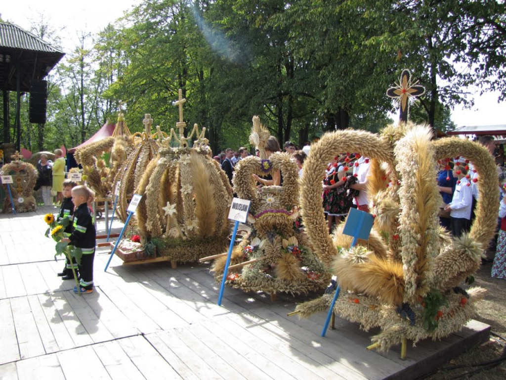 Dożynki Gminno-Powiatowe w Grodkowie [fotorelacja]