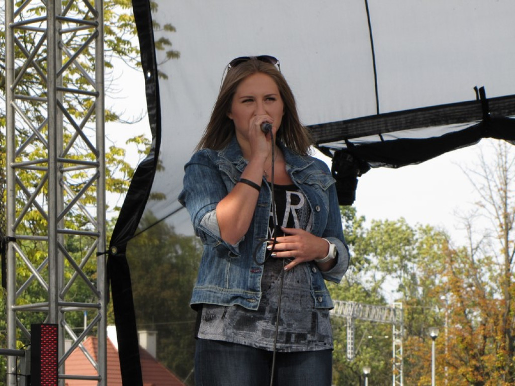 Majka Jeżowska zaśpiewała na Pikniku Rodzinnym w Brzegu