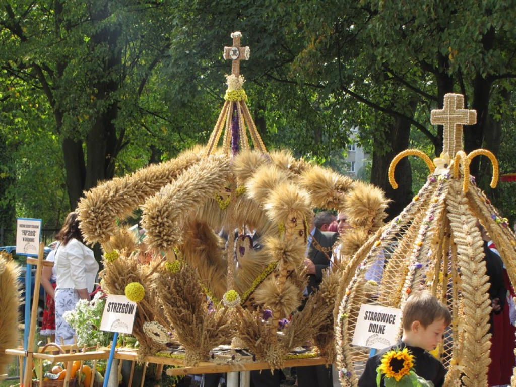 Dożynki Gminno-Powiatowe w Grodkowie [fotorelacja]