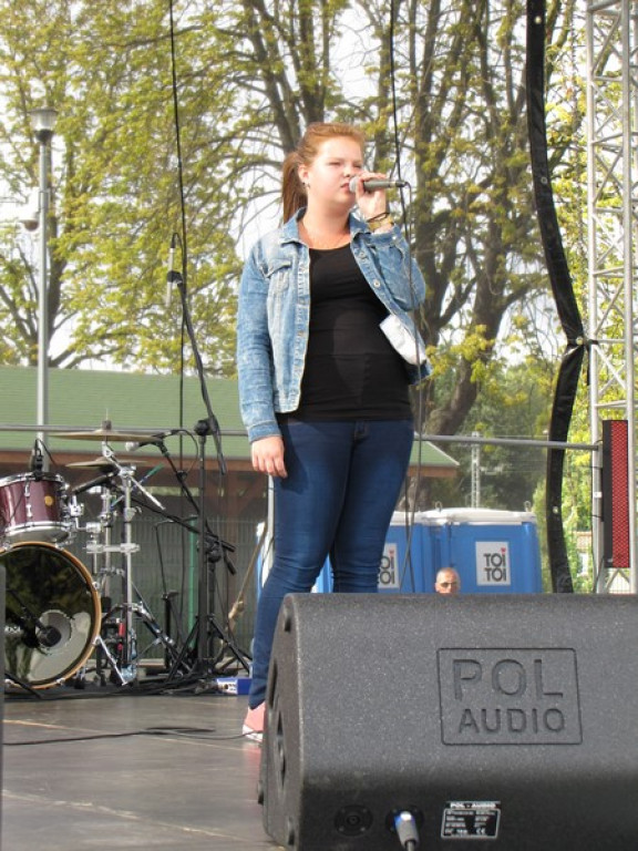 Majka Jeżowska zaśpiewała na Pikniku Rodzinnym w Brzegu