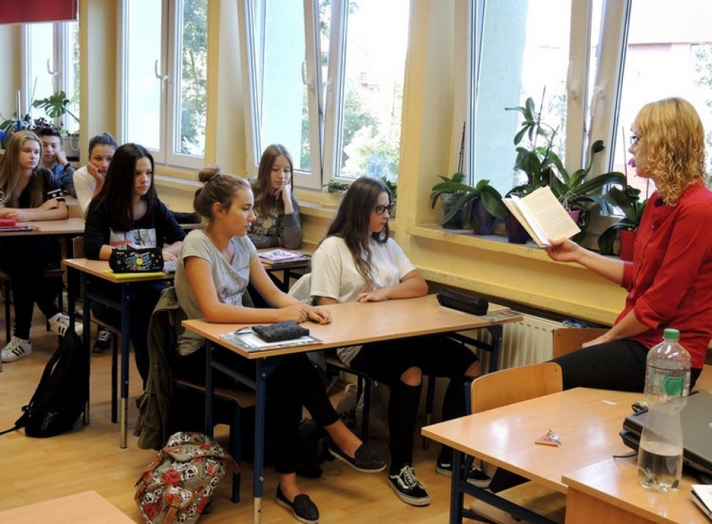 Wychowanie przez czytanie w ZS nr 2 z OI