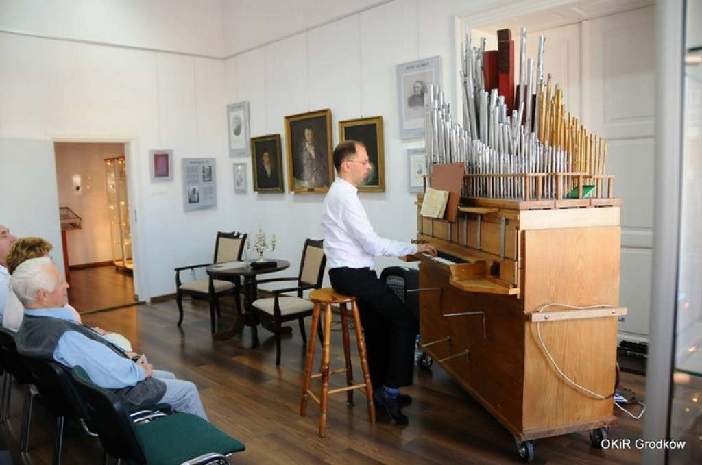 Otwarcie wystawy w Izbie Pamięci Ziemi Grodkowskiej