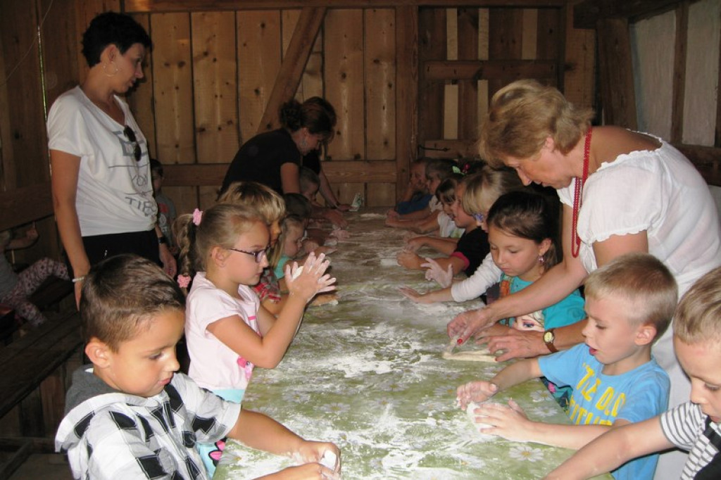 Wycieczka do Skansenu