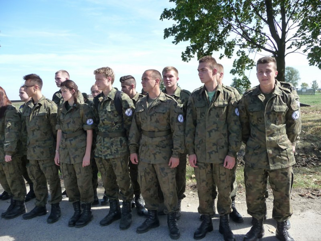 Zajęcia zintegrowane 1 Brzeskiego Pułku Saperów z udziałem młodzieży II LO w Brzegu