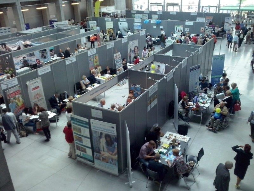 Brzeżanie na Targach Senioralnych