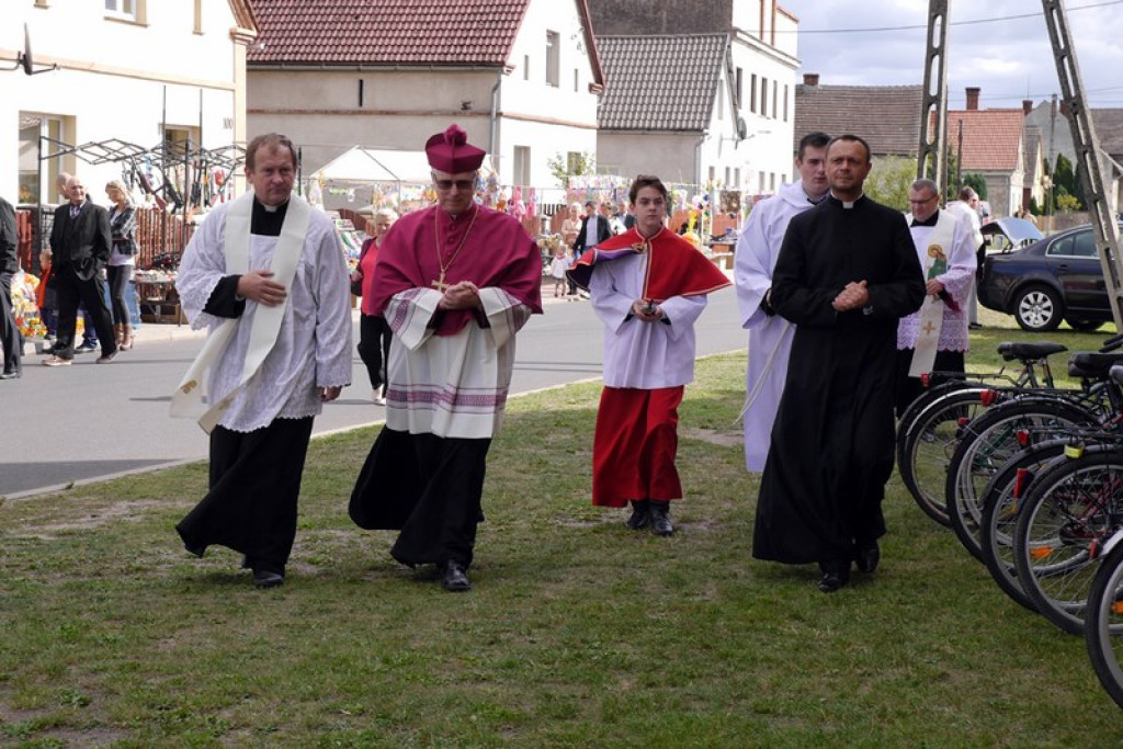 35- lecie poświęcenia kościoła w Dobrzyniu