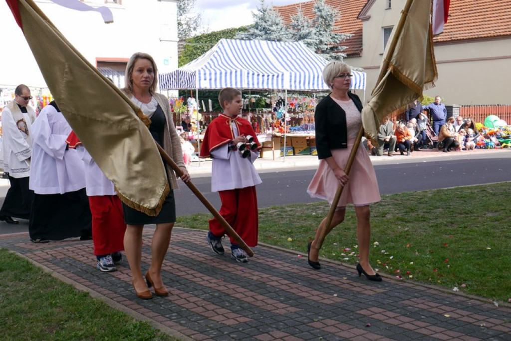 35- lecie poświęcenia kościoła w Dobrzyniu