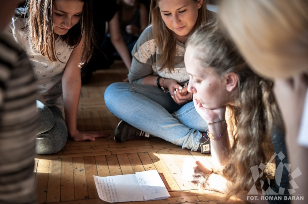 Aktorzy Teatru im. Żeromskiego z Kielc na scenie BCK