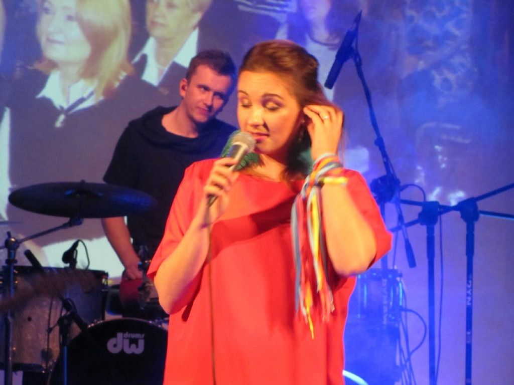 Koncert zespołu LULY w Brzegu na rzecz PCK [fotorelacja]