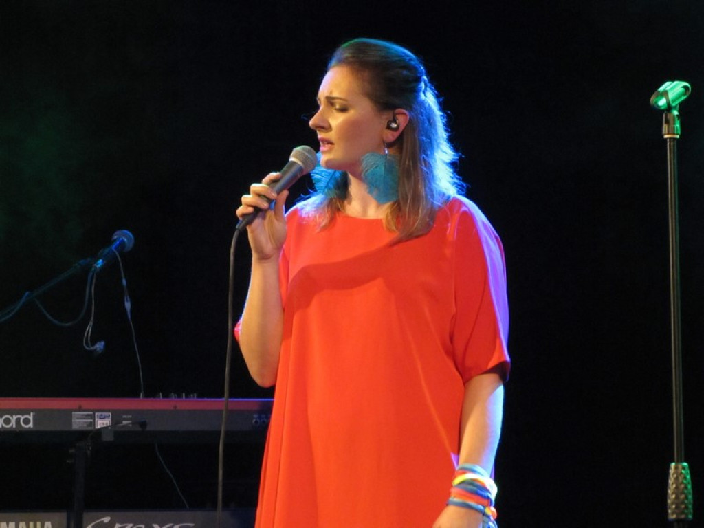 Koncert zespołu LULY w Brzegu na rzecz PCK [fotorelacja]