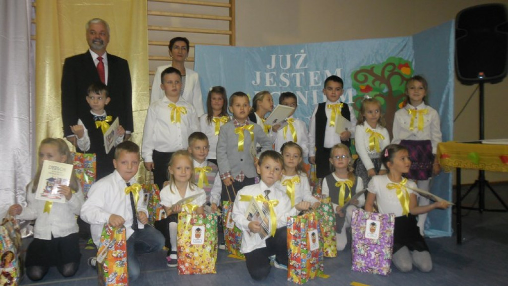 Wczoraj przedszkolaki - dzisiaj już pierwszaki