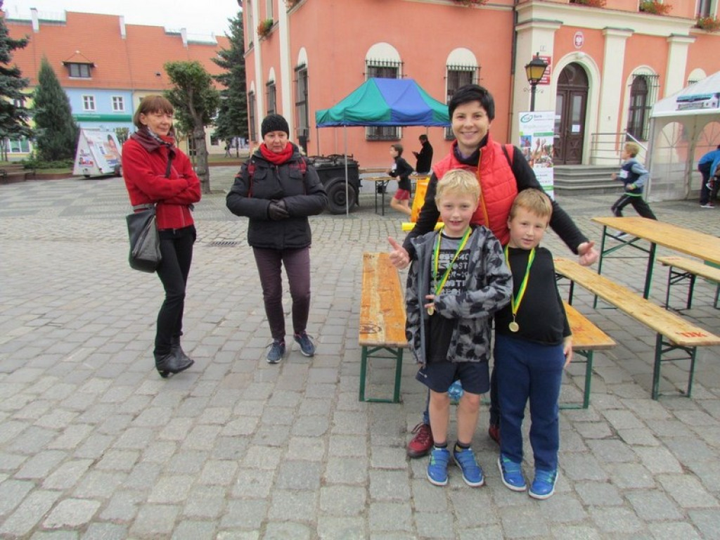 Biegali w Lewinie Brzeskim w ramach III edycji akcji 