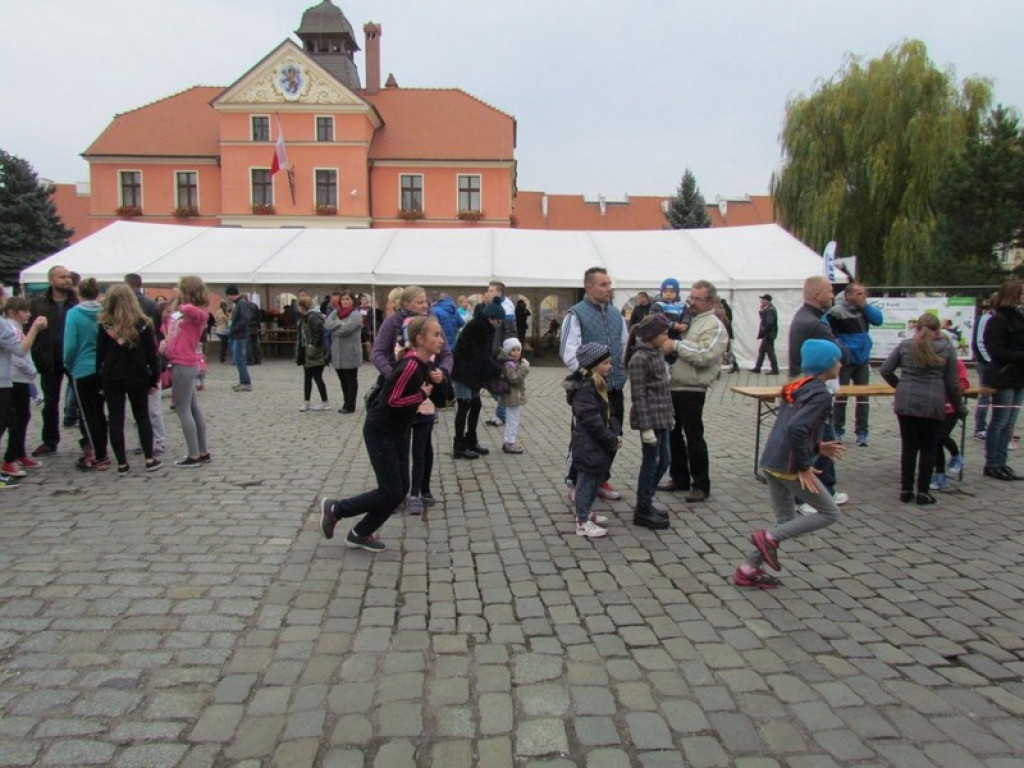 Biegali w Lewinie Brzeskim w ramach III edycji akcji 