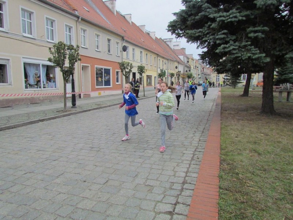 Biegali w Lewinie Brzeskim w ramach III edycji akcji 