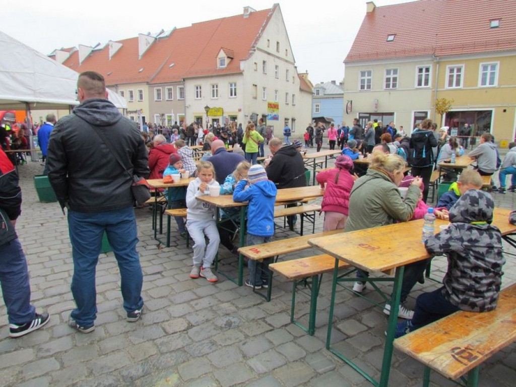 Biegali w Lewinie Brzeskim w ramach III edycji akcji 