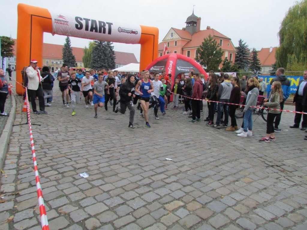 Biegali w Lewinie Brzeskim w ramach III edycji akcji 