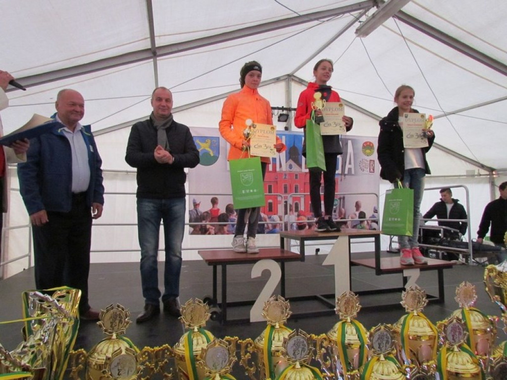 Biegali w Lewinie Brzeskim w ramach III edycji akcji 