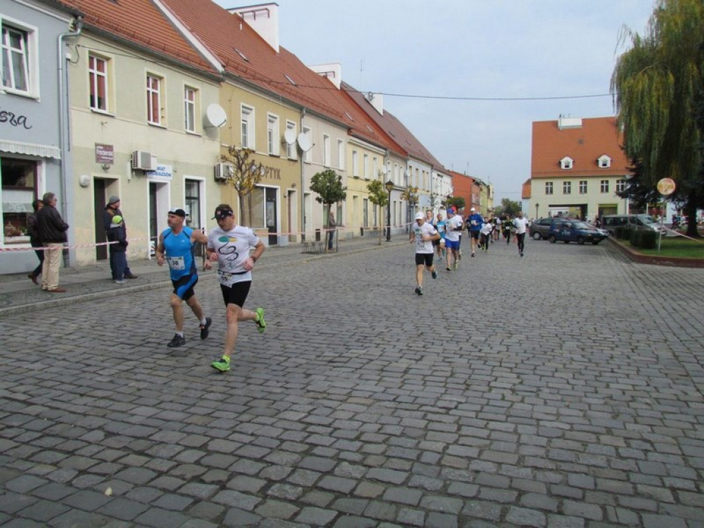 Biegali w Lewinie Brzeskim w ramach III edycji akcji 
