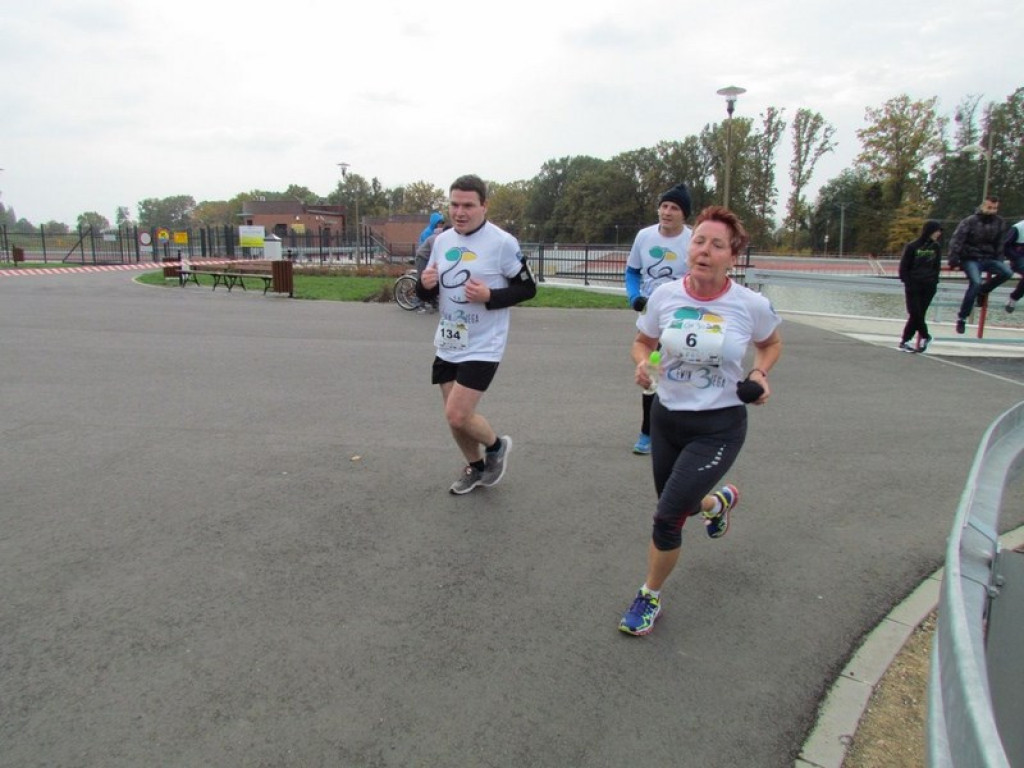 Biegali w Lewinie Brzeskim w ramach III edycji akcji 