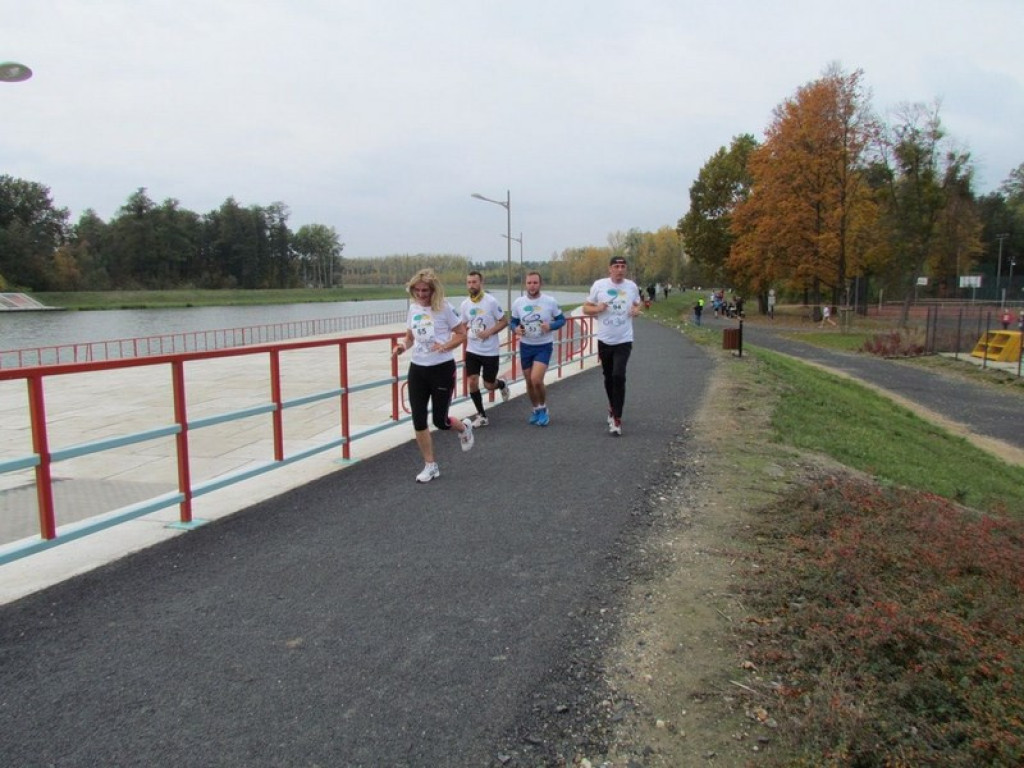 Biegali w Lewinie Brzeskim w ramach III edycji akcji 