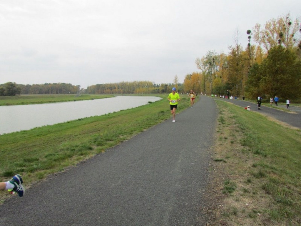 Biegali w Lewinie Brzeskim w ramach III edycji akcji 