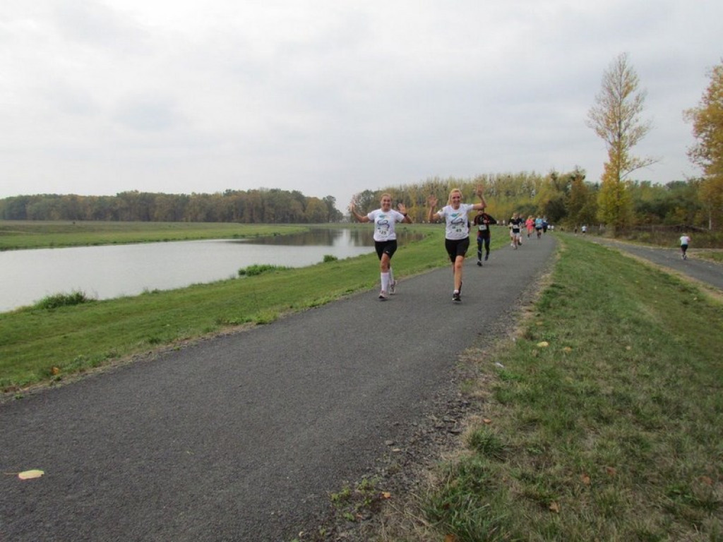 Biegali w Lewinie Brzeskim w ramach III edycji akcji 