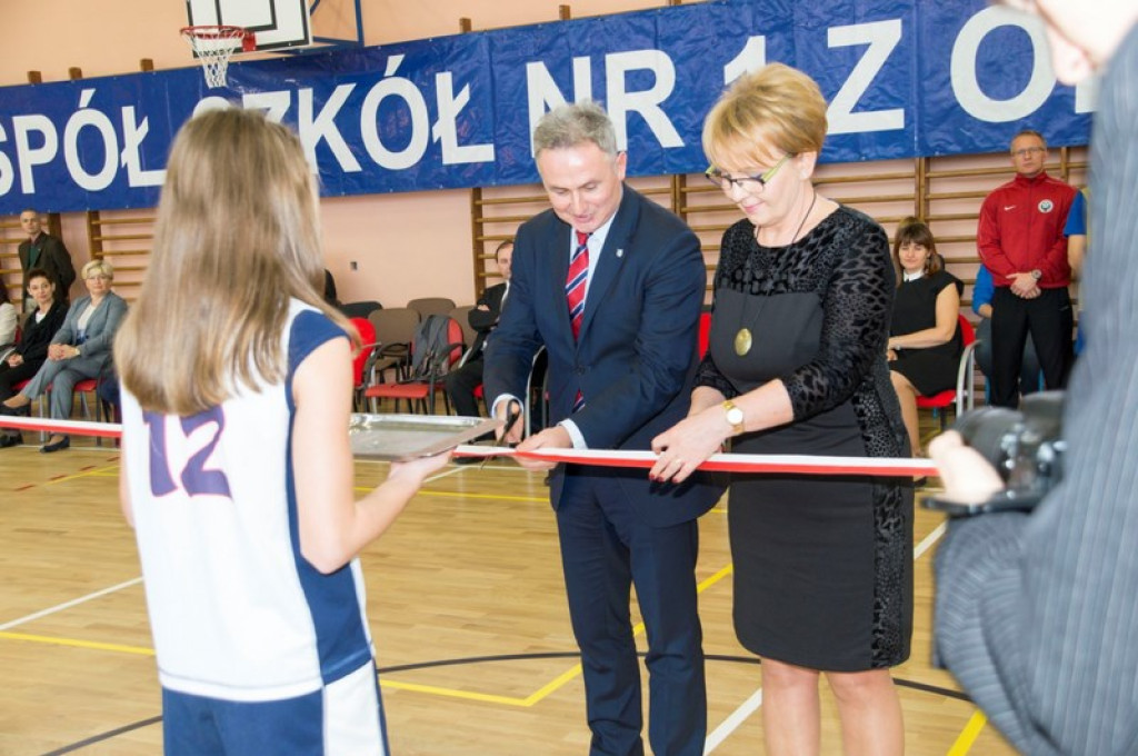 UROCZYSTA INAUGURACJA SPORTOWEGO ROKU SZKOLNEGO 2015/2016