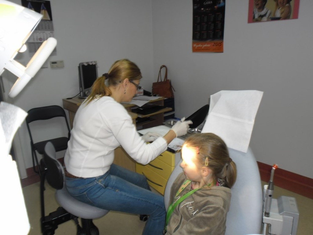 Zdrowe zęby - piękny uśmiech