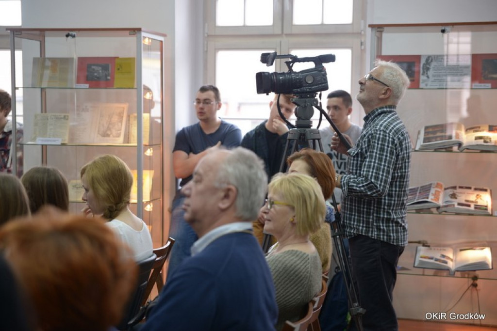 Muzyczna Jesień Grodków 2015 - fotorelacja z wernisażu wystawy