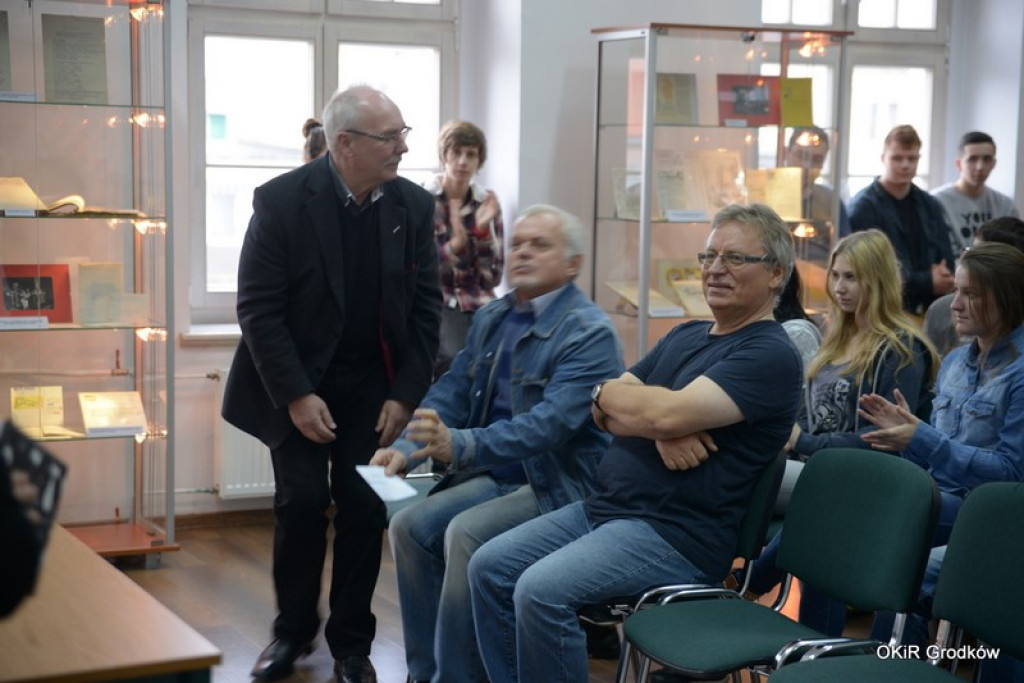 Muzyczna Jesień Grodków 2015 - fotorelacja z wernisażu wystawy