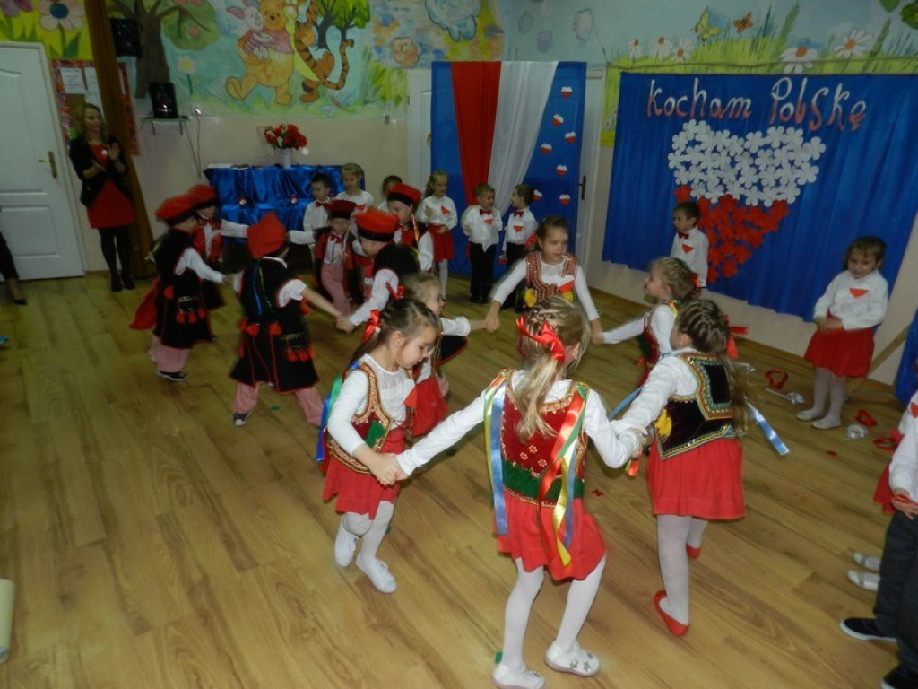 DZIEŃ NIEPODLEGŁOŚCI W PRZEDSZKOLU NR 11