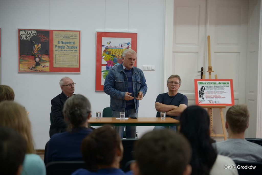 Muzyczna Jesień Grodków 2015 - fotorelacja z wernisażu wystawy