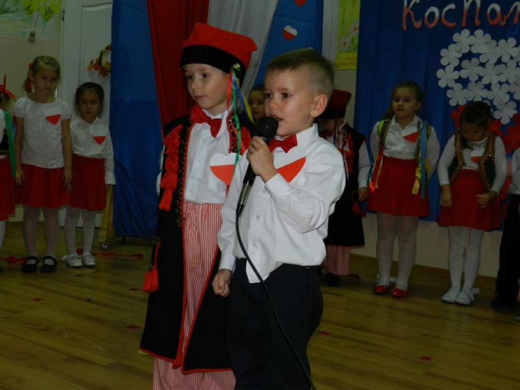 DZIEŃ NIEPODLEGŁOŚCI W PRZEDSZKOLU NR 11