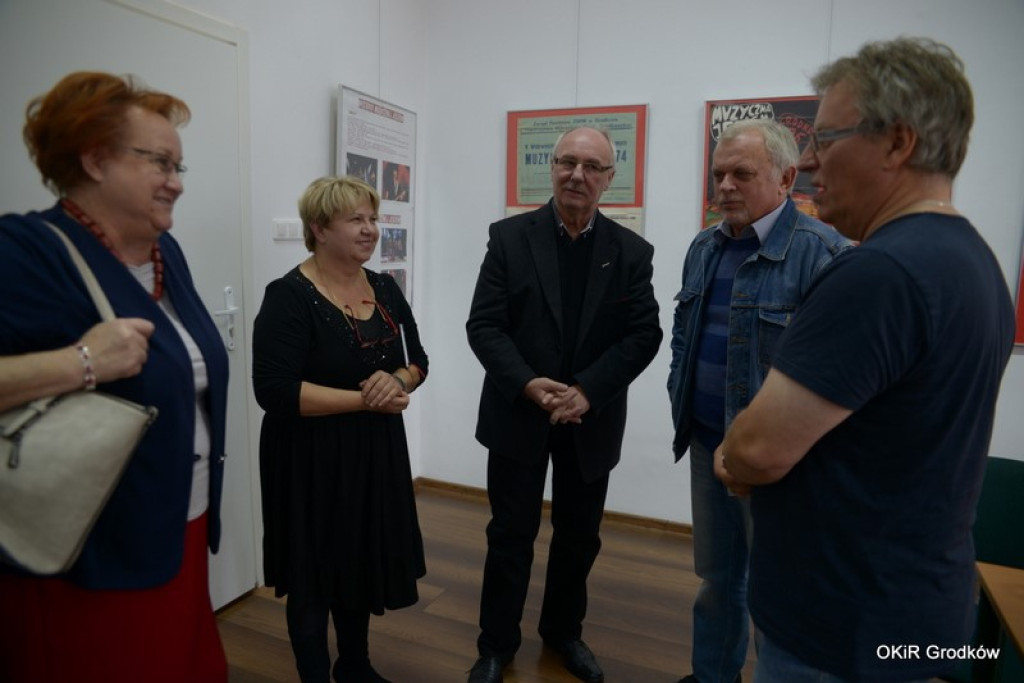 Muzyczna Jesień Grodków 2015 - fotorelacja z wernisażu wystawy