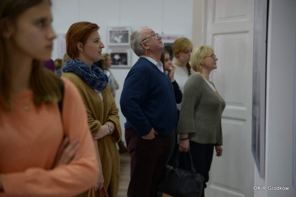 Muzyczna Jesień Grodków 2015 - fotorelacja z wernisażu wystawy