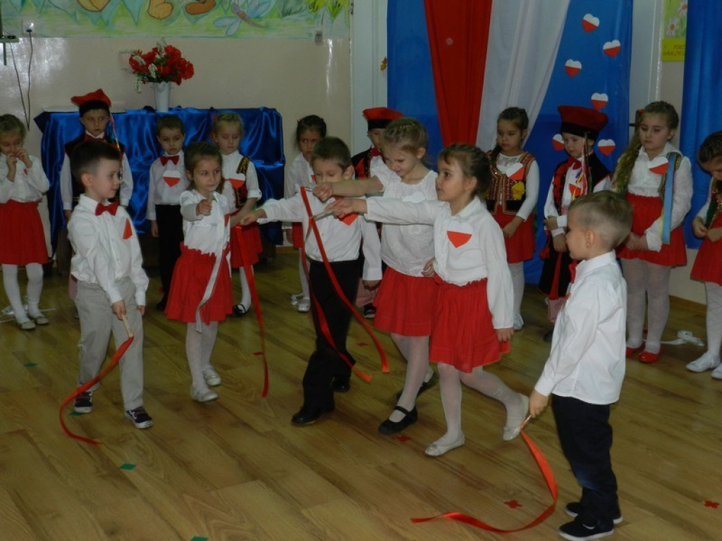 DZIEŃ NIEPODLEGŁOŚCI W PRZEDSZKOLU NR 11
