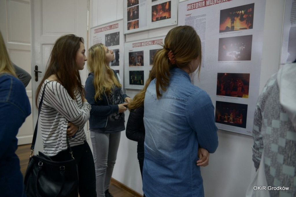 Muzyczna Jesień Grodków 2015 - fotorelacja z wernisażu wystawy
