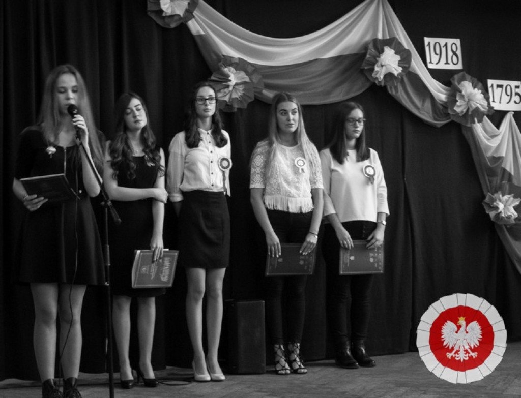 Żeby Polska była Polską ... Uroczyste obchody Święta Niepodległości w I LO w Brzegu