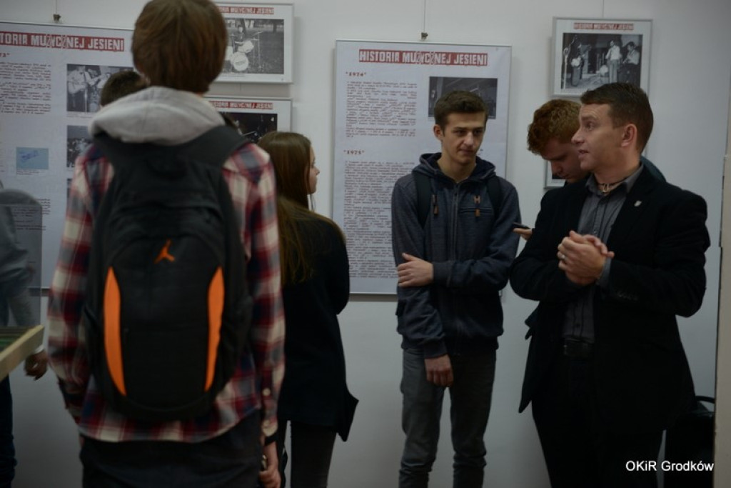 Muzyczna Jesień Grodków 2015 - fotorelacja z wernisażu wystawy